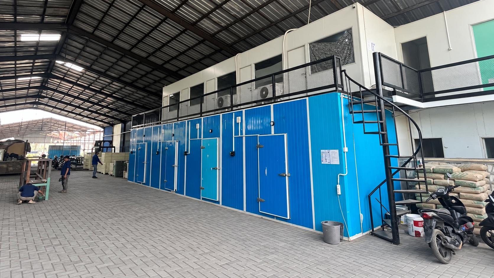 Visual fasilitas penyewaan cold storage Dewa Salju